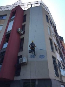 Фасадни ремонти